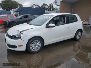 2013 Volkswagen Golf w/Conv & Sunroof with VIN WVWBB7AJ3DW116573, listed as a Copart auction lot 82167844 with 60,090 mi miles and Salvage Title. Bid and sale history available at carsss.com. Image 1.
