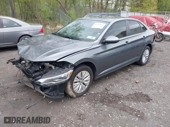 2019 Volkswagen Jetta S с VIN 3VWC57BU1KM067257, выставлен на аукционе IAAI как лот 42205058 с пробегом 149 337 миль миль и . История ставок и продаж доступна на DreamBid. Изображение 2.