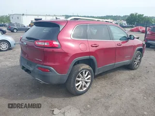2014 Jeep Cherokee Limited with VIN 1C4PJMDS3EW226813, listed as a IAAI auction lot 42344306 with 161,790 mi miles and . Bid and sale history available at DreamBid. Image 4.