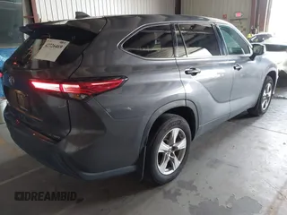 2021 Toyota Highlander L with VIN 5TDBZRBH4MS123650, listed as a IAAI auction lot 42726469 with 92,877 mi miles and . Bid and sale history available at DreamBid. Image 4.