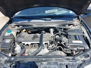 2007 Volvo S60 2.5L Turbo with VIN YV1RS592572637591, listed as a IAAI auction lot 42003278 with 198,118 mi miles. Bid and sale history available at carsss.com. Image 10.