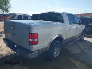 2006 Ford F-150 XLT z VIN 1FTPW12V96KD74745, wystawiony jako IAAI lot #42618406 z przebiegiem 222 461 mil mil oraz . Historia ofert i sprzedaży dostępna na DreamBid. Obrazek 4.