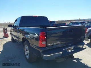 2004 Chevrolet Silverado 1500 LS with VIN 1GCEC19T44E394787, listed as a IAAI auction lot 41722396 with 157,010 mi miles. Bid and sale history available at carsss.com. Image 3.