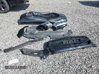2019 Ram 1500 Big Horn z VIN 1C6RREBT7KN568289, wystawiony jako Copart lot #57787245 z przebiegiem 131 599 mil mil oraz Szkoda całkowita • Salvage title. Historia ofert i sprzedaży dostępna na DreamBid. Obrazek 12.