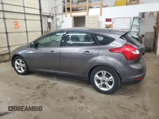 2014 Ford Focus SE z VIN 1FADP3K2XEL255540, wystawiony jako Copart lot #57070215 z przebiegiem 236 707 mil mil oraz Czysty tytuł • Clean title. Historia ofert i sprzedaży dostępna na DreamBid. Obrazek 2.