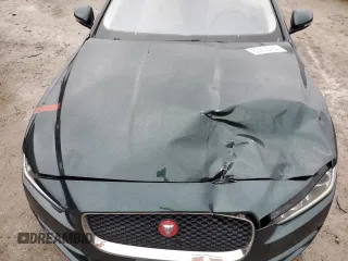 2017 Jaguar XE 25t Premium with VIN SAJAD4BG0HA964339, listed as a Copart auction lot 80205464 with 39,264 mi miles and Salvage Title. Bid and sale history available at carsss.com. Image 13.