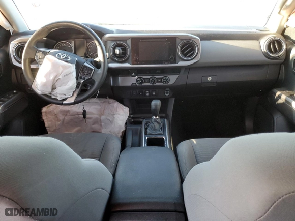2018 Toyota Tacoma SR5 with VIN 5TFAZ5CN5JX070861, listed as a Copart auction lot 87229114 with NaN miles and Salvage Title. Bid and sale history available at carsss.com. Image 8.