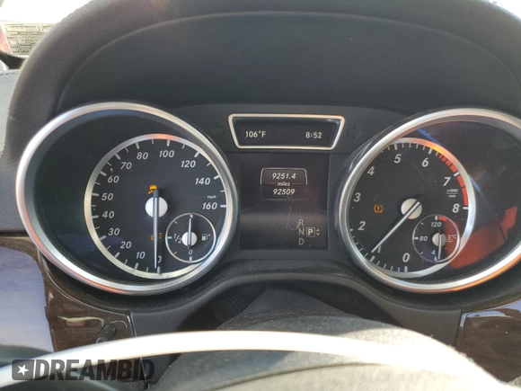 2014 Mercedes-Benz GL 450 z VIN 4JGDF7CE4EA419210, wystawiony jako Copart lot #61794925 z przebiegiem 92 509 mil mil oraz Szkoda całkowita • Salvage title. Historia ofert i sprzedaży dostępna na DreamBid. Obrazek 9.