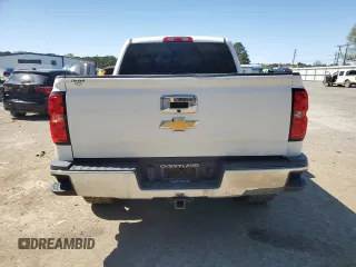 2018 Chevrolet Silverado 1500 LT with VIN 3GCPCREC8JG226975, listed as a Copart auction lot 49919515 with 200,878 mi miles and Salvage Title. Bid and sale history available at DreamBid. Image 6.
