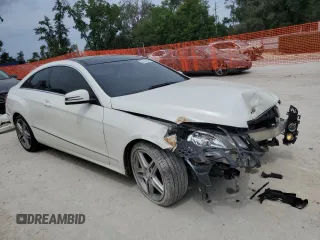2011 Mercedes-Benz E 350 with VIN WDDKJ5GB5BF085434, listed as a Copart auction lot 55985565 with 169,351 mi miles and Salvage Title. Bid and sale history available at DreamBid. Image 4.