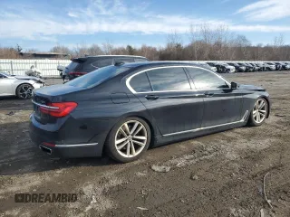 2016 BMW 7 Series 750i xDrive z VIN WBA7F2C51GG417738, wystawiony jako Copart lot #45840985 z przebiegiem 136 058 mil mil oraz Szkoda całkowita • Salvage title. Historia ofert i sprzedaży dostępna na DreamBid. Obrazek 3.