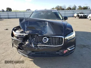 2018 Volvo XC60 Inscription with VIN LYVBR0DL0JB101983, listed as a Copart auction lot 50584055 with 54,814 mi miles and Salvage Title. Bid and sale history available at carsss.com. Image 5.