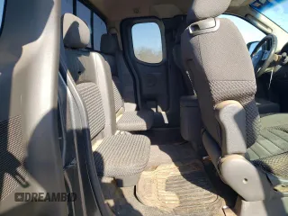 2008 Nissan Frontier SE z VIN 1N6AD06U88C440025, wystawiony jako Copart lot #85131864 z przebiegiem 166 430 mil mil oraz Szkoda całkowita • Salvage title. Historia ofert i sprzedaży dostępna na DreamBid. Obrazek 10.