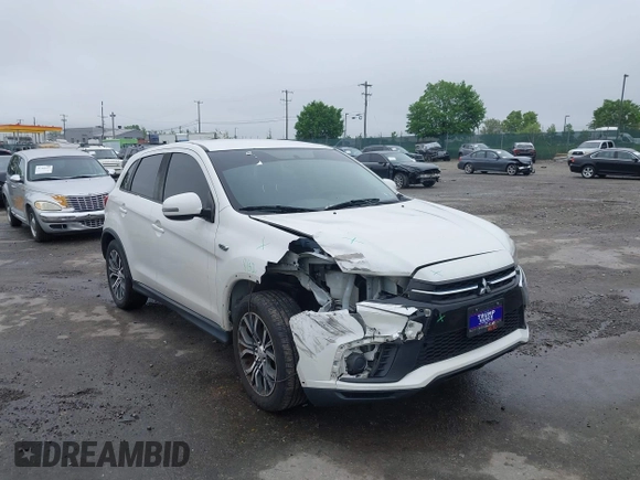 2018 Mitsubishi Outlander ES z VIN JA4AP3AU6JU011611, wystawiony jako IAAI lot #42191132 z przebiegiem 88 747 mil mil oraz . Historia ofert i sprzedaży dostępna na DreamBid. Obrazek 6.
