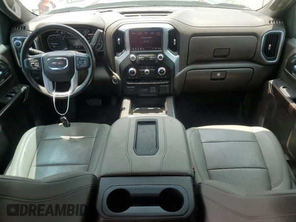 2022 GMC Sierra 1500 with VIN NCS107081, listed as a Copart auction lot 61131224 with 55,588 mi miles and Salvage Title. Bid and sale history available at DreamBid. Image 8.