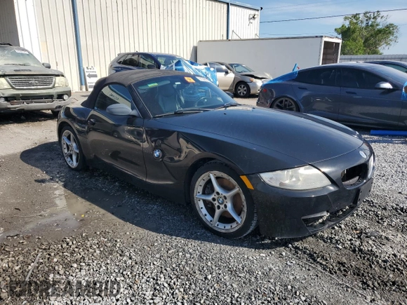 2007 BMW Z4 3.0si with VIN 4USBU53557LW92860, listed as a Copart auction lot 51298935 with Not provided miles and Non repairable. Bid and sale history available at DreamBid. Image 4.