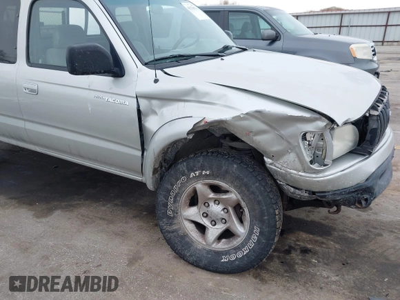 2003 Toyota Tacoma with VIN 5TEWN72N83Z286455, listed as a IAAI auction lot 41270076 with 170,482 mi miles. Bid and sale history available at carsss.com. Image 6.