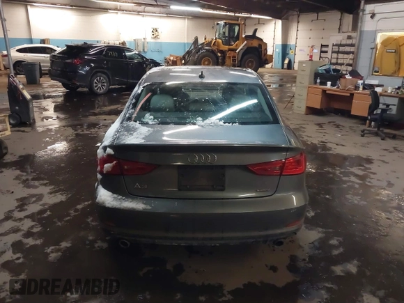 2015 Audi A3 Premium z VIN WAUBFGFF4F1090541, wystawiony jako IAAI lot #41375694 z przebiegiem 99 779 mil mil oraz . Historia ofert i sprzedaży dostępna na DreamBid. Obrazek 16.
