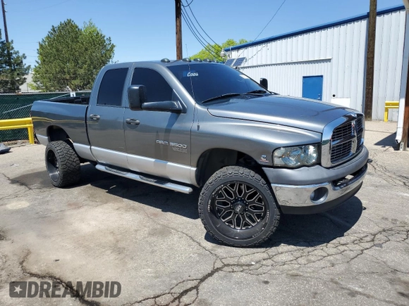 2005 Dodge 3500 SLT z VIN 3D7LS38C25G846937, wystawiony jako Copart lot #56411475 z przebiegiem 60 823 mil mil oraz Szkoda całkowita • Salvage title. Historia ofert i sprzedaży dostępna na DreamBid. Obrazek 4.