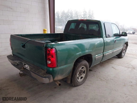 1999 Chevrolet Silverado 1500 LS with VIN 2GCEC19V7X1178424, listed as a IAAI auction lot 41348038 with 409,178 mi miles. Bid and sale history available at carsss.com. Image 4.