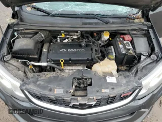 2018 Chevrolet Sonic LT z VIN 1G1JD6SH0J4108152, wystawiony jako Copart lot #55585585 z przebiegiem 42 040 mil mil oraz Szkoda całkowita • Salvage title. Historia ofert i sprzedaży dostępna na DreamBid. Obrazek 11.