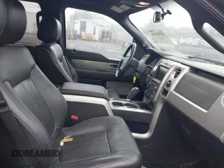 2013 Ford F-150 XL z VIN 1FTFW1ETXDKG02450, wystawiony jako IAAI lot #42516345 z przebiegiem 139 007 mil mil oraz . Historia ofert i sprzedaży dostępna na DreamBid. Obrazek 5.