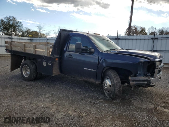 2009 Chevrolet Silverado 3500HD WT with VIN 1GBJC74K99E137457, listed as a Copart auction lot 81621334 with 75,018 mi miles and Salvage Title. Bid and sale history available at DreamBid. Image 4.