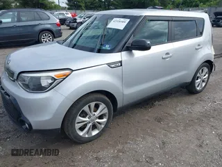 2016 Kia Soul + z VIN KNDJP3A50G7867511, wystawiony jako IAAI lot #42320309 z przebiegiem 61 120 mil mil oraz . Historia ofert i sprzedaży dostępna na DreamBid. Obrazek 1.