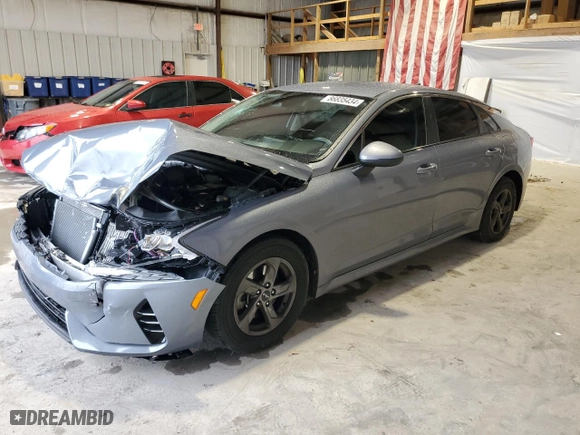 2022 Kia K5 LXS with VIN 5XXG14J24NG135233, listed as a Copart auction lot 86835434 with 63,614 mi miles and Salvage Title. Bid and sale history available at carsss.com. Image 1.