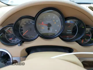 2012 Porsche Cayenne S Hybrid z VIN WP1AE2A27CLA90198, wystawiony jako Copart lot #47354655 z przebiegiem 119 312 mil mil oraz Tytuł czysty. Historia ofert i sprzedaży dostępna na DreamBid. Obrazek 9.