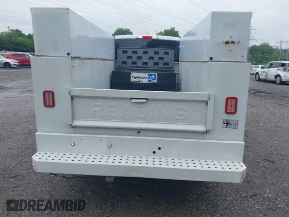 2017 Ford F-250 XL с VIN 1FTBF2A64HED39204, выставлен на аукционе IAAI как лот 42372160 с пробегом 83 748 миль миль и . История ставок и продаж доступна на DreamBid. Изображение 17.