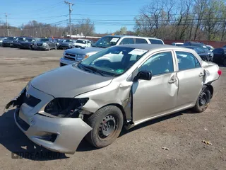 2009 Toyota Corolla with VIN 1NXBU40E09Z144942, listed as a IAAI auction lot 42051178 with 101,564 mi miles and . Bid and sale history available at DreamBid. Image 17.