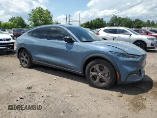 2023 Ford Mustang Mach-E Select с VIN 3FMTK1S56PMA81188, выставлен на аукционе Copart как лот 60683115 с пробегом Не указан миль и Списание • Salvage title. История ставок и продаж доступна на DreamBid. Изображение 4.