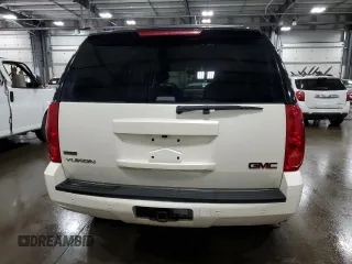 2011 GMC Yukon SLT with VIN 1GKS2CE01BR117232, listed as a Copart auction lot 60682424 with 88,164 mi miles and Clean Title. Bid and sale history available at carsss.com. Image 6.