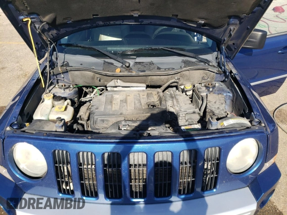 2010 Jeep Patriot Limited z VIN 1J4NF4GB4AD519060, wystawiony jako Copart lot #57623785 z przebiegiem 187 257 mil mil oraz Szkoda całkowita • Salvage title. Historia ofert i sprzedaży dostępna na DreamBid. Obrazek 12.