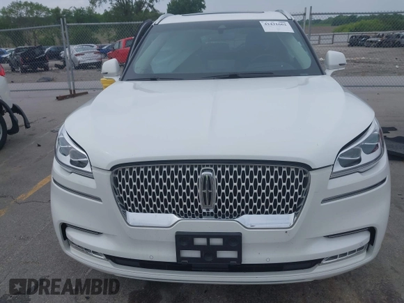 2022 Lincoln Aviator Reserve with VIN 5LM5J7XC5NGL07327, listed as a IAAI auction lot 42431662 with 33,536 mi miles and . Bid and sale history available at DreamBid. Image 12.