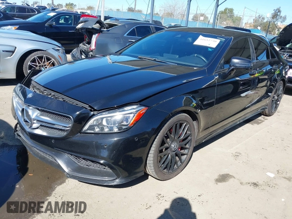 2015 Mercedes-Benz CLS-Class CLS 63 AMG S-Model with VIN WDDLJ7GB7FA136614, listed as a IAAI auction lot 41652730 with 112,111 mi miles. Bid and sale history available at carsss.com. Image 17.