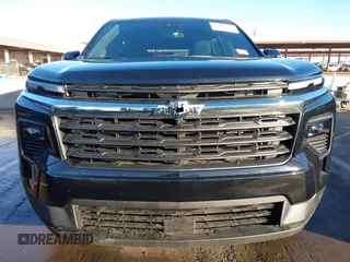 2024 Chevrolet Traverse FWD LS with VIN 1GNEREKS7RJ153187, listed as a IAAI auction lot 41419300 with 5,559 mi miles and . Bid and sale history available at DreamBid. Image 12.