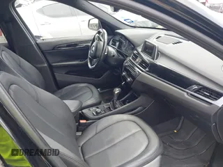 2017 BMW X1 xDrive28i with VIN WBXHT3Z34H4A53528, listed as a IAAI auction lot 42429800 with 75,986 mi miles and . Bid and sale history available at DreamBid. Image 5.