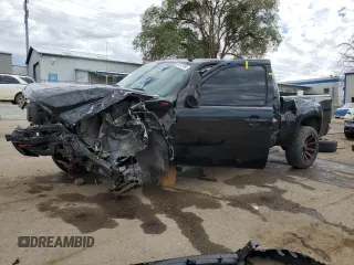 2009 GMC Sierra 1500 with VIN 3GTEK33259G158583, listed as a Copart auction lot 71772764 with 187,212 mi miles and Salvage Title. Bid and sale history available at DreamBid. Image 1.