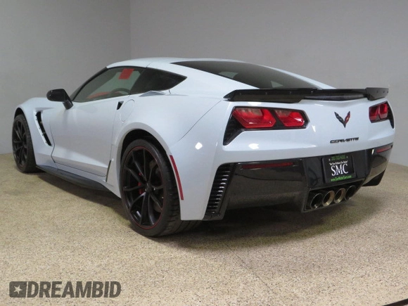 2018 Chevrolet Corvette Grand Sport 2LT with VIN 1G1YX2D74J5103033, listed as a Copart auction lot 80136004 with 22,636 mi miles and Salvage Title. Bid and sale history available at carsss.com. Image 4.