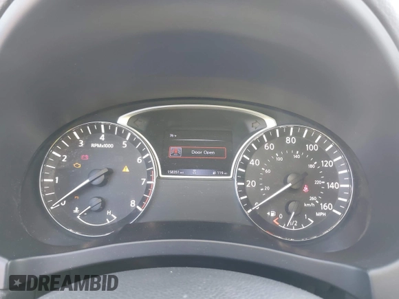 2016 Nissan Altima SR with VIN 1N4AL3AP8GC210448, listed as a IAAI auction lot 42152335 with 158,351 mi miles and . Bid and sale history available at carsss.com. Image 7.