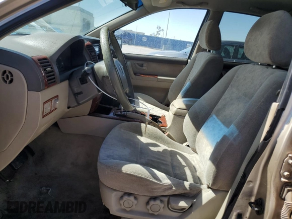 2005 Kia Sorento LX with VIN KNDJD733455421088, listed as a Copart auction lot 55536135 with 278,807 mi miles and Clean Title. Bid and sale history available at carsss.com. Image 7.