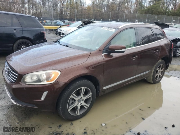 2015 Volvo XC60 T6 Drive-E with VIN YV449MDK4F2664550, listed as a Copart auction lot 82376764 with 128,594 mi miles and Salvage Title. Bid and sale history available at carsss.com. Image 1.