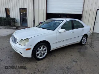 2000 Mercedes-Benz C 230/260/280/320 with VIN WDBRF61J61F042878, listed as a Copart auction lot 80250004 with 137,657 mi miles and Clean Title. Bid and sale history available at carsss.com. Image 1.