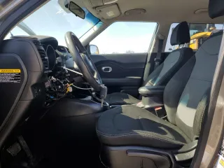 2019 Kia Soul + with VIN KNDJP3A56K7630627, listed as a Copart auction lot 79837544 with 78,453 mi miles and Clean Title. Bid and sale history available at carsss.com. Image 7.