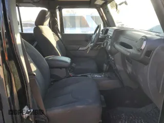 2018 Jeep Wrangler JK Unlimited Sport with VIN 1C4BJWDG9JL834963, listed as a Copart auction lot 83108454 with 22,298 mi miles and Salvage Title. Bid and sale history available at carsss.com. Image 7.