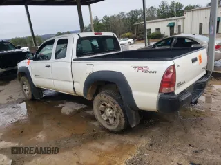 2013 Toyota Tacoma PreRunner with VIN 5TFTU4GN6DX032099, listed as a Copart auction lot 43282845 with 199,825 mi miles and Salvage Title. Bid and sale history available at carsss.com. Image 2.
