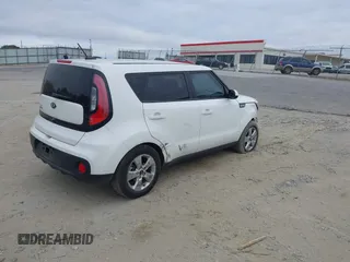 2018 Kia Soul with VIN KNDJN2A28J7518626, listed as a IAAI auction lot 40710176 with 100,891 mi miles. Bid and sale history available at carsss.com. Image 4.