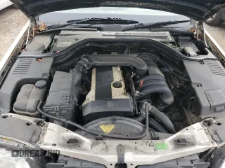 1999 Mercedes-Benz S 320/430/500 z VIN WDBGA33G8XA423093, wystawiony jako Copart lot #80673894 z przebiegiem 188 077 mil mil oraz Czysty tytuł • Clean title. Historia ofert i sprzedaży dostępna na DreamBid. Obrazek 11.